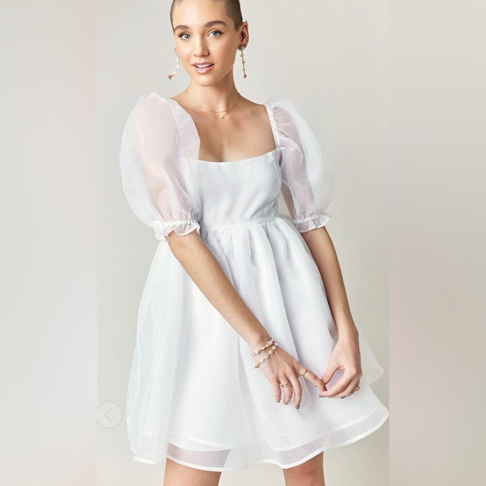 Francesca's Collections White Organza Puff Sleeve Mini Dress